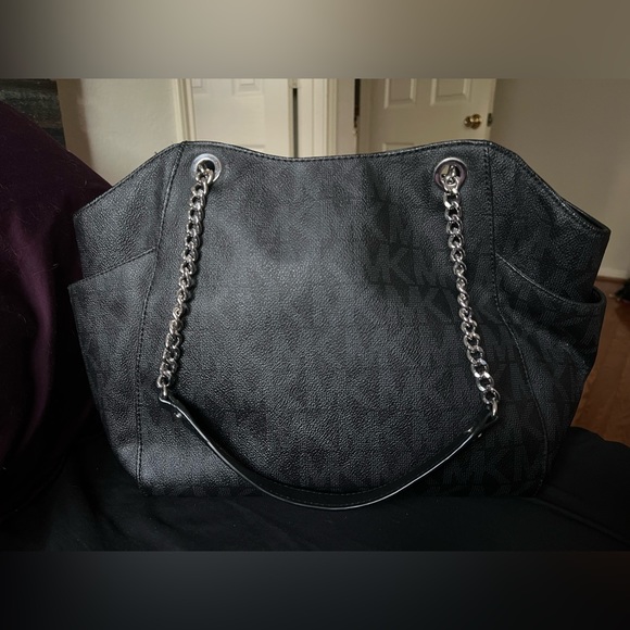 Black Logo Bag by Michael Kors - Picture 2 of 3